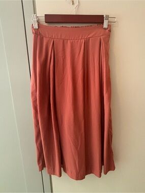 Women's Flowy Skort in Dusty Rose